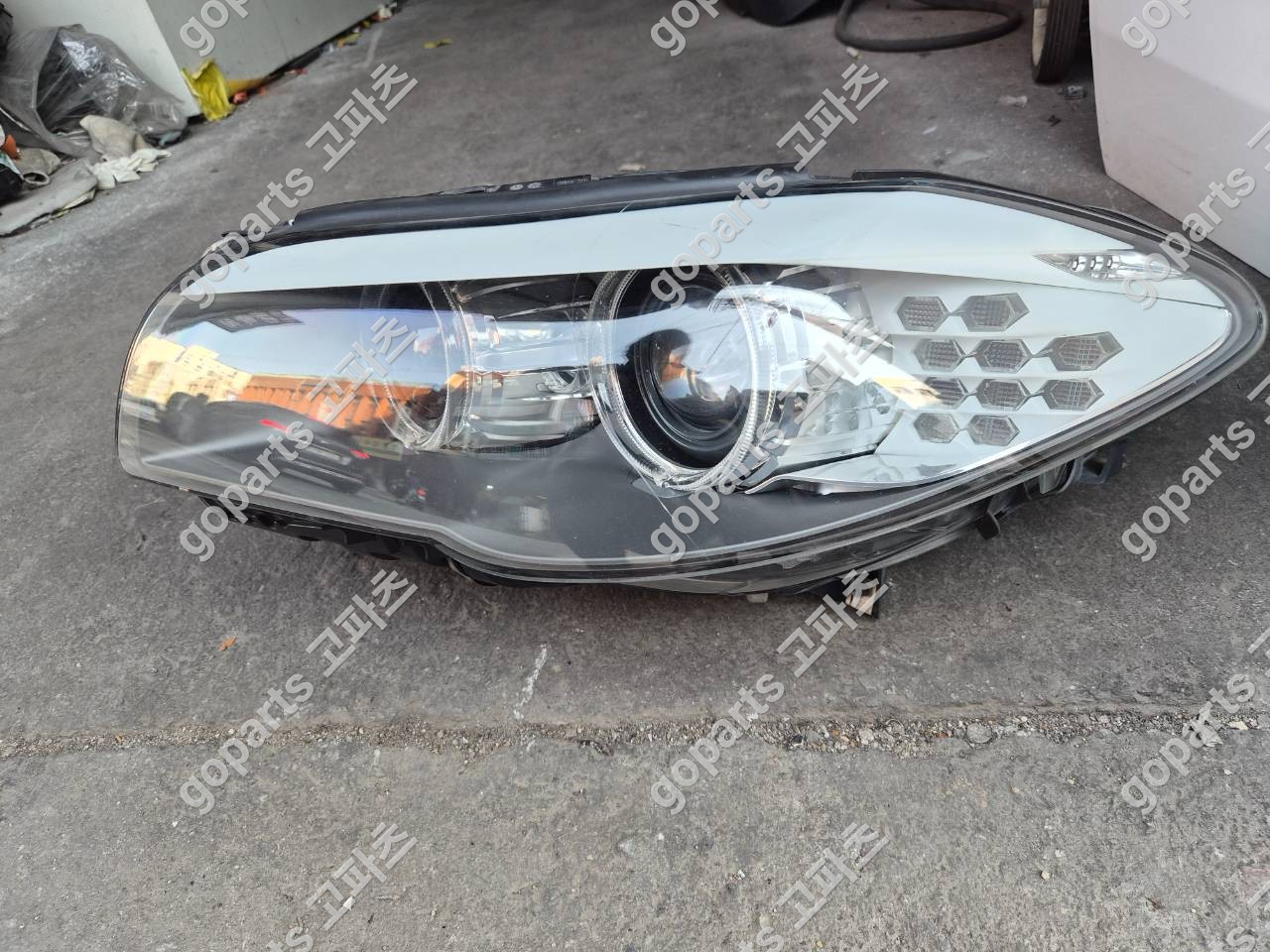 BMW F10 운전석 제논 헤드라이트 7203245-12 상세사진 3