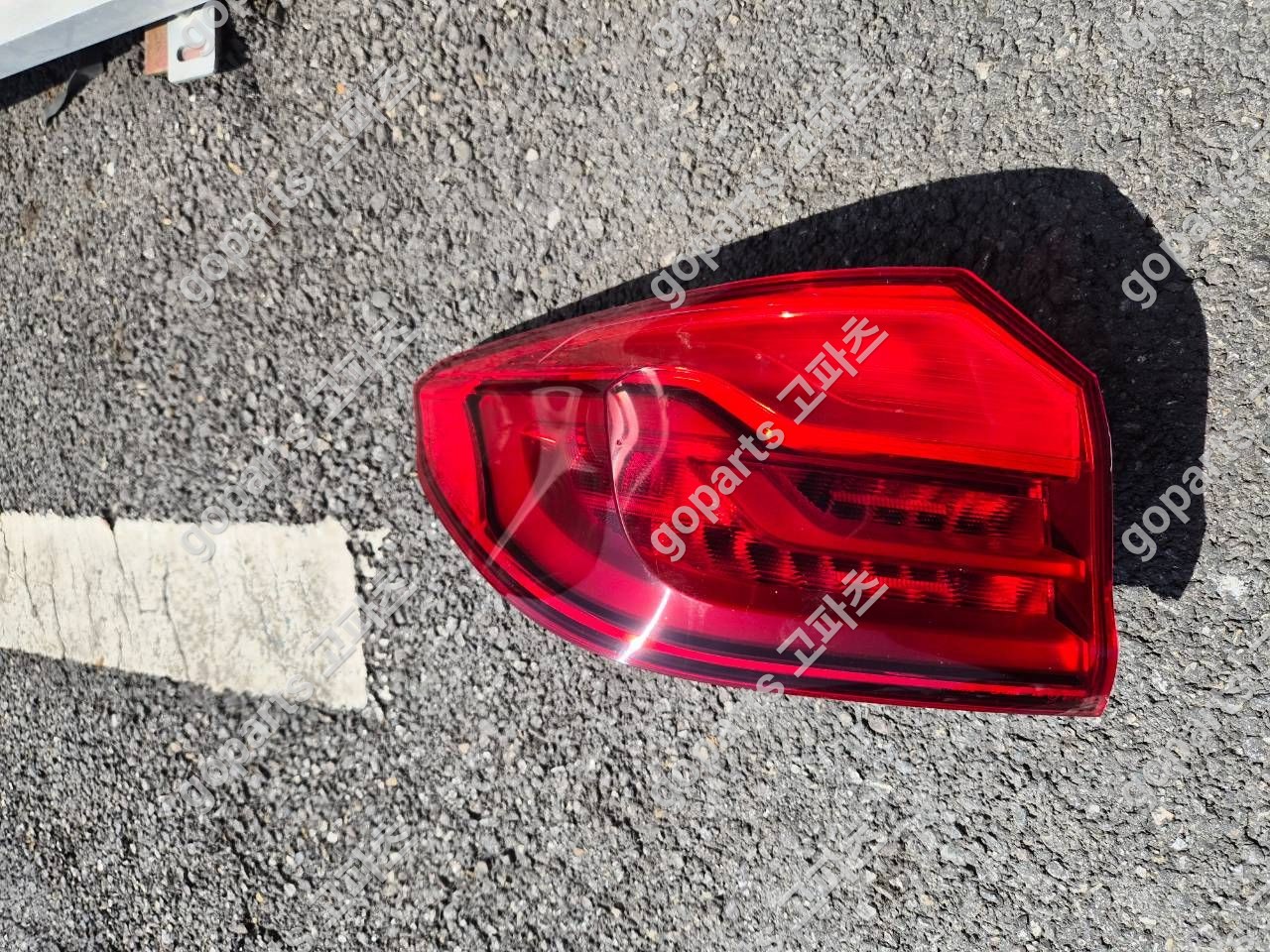 BMW 5시리즈 G30 운전석 후미등 6321-7376463-10 상세사진 4