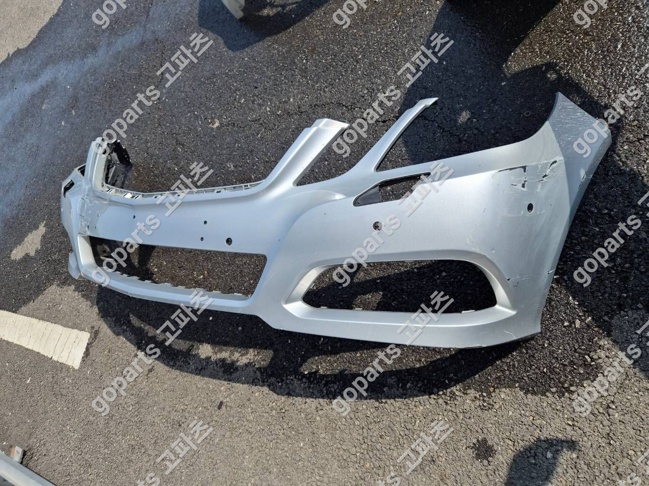 벤츠 E클래스 W212 아방가르드 타입 전범퍼 상세사진 3