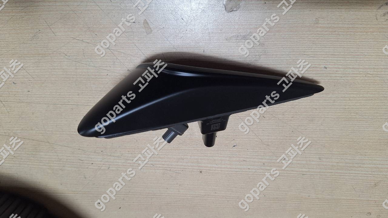 테슬라 모델 Y 2세대 쥬니퍼 운전석 전휀더 상세사진 2