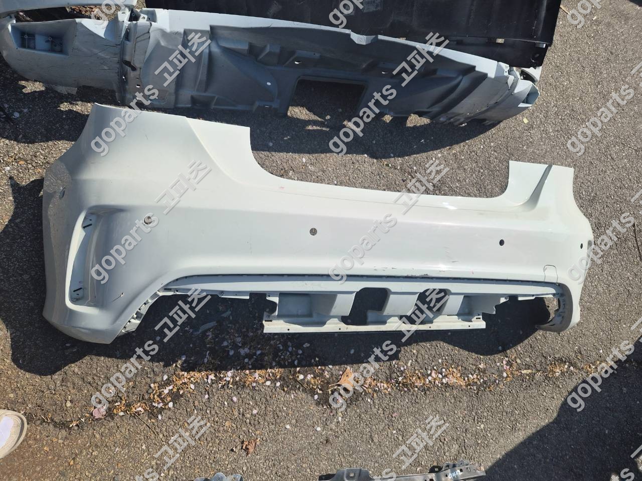 벤츠 A클래스 W176 후범퍼 중고 20만원