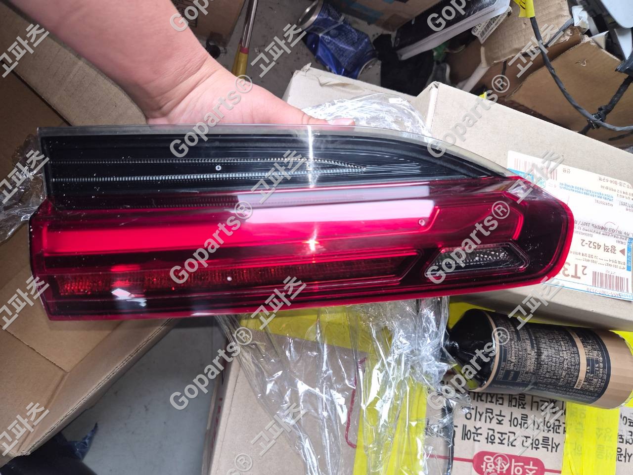 BMW X4 G02 중고 운전석 후미등 H7743309709 170,000원