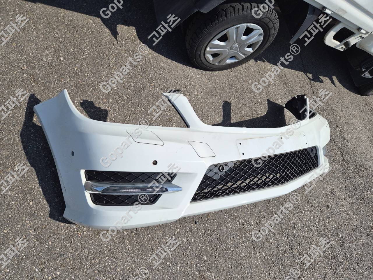 벤츠 C클래스 W204 전범퍼 중고 350,000원 상세사진 3
