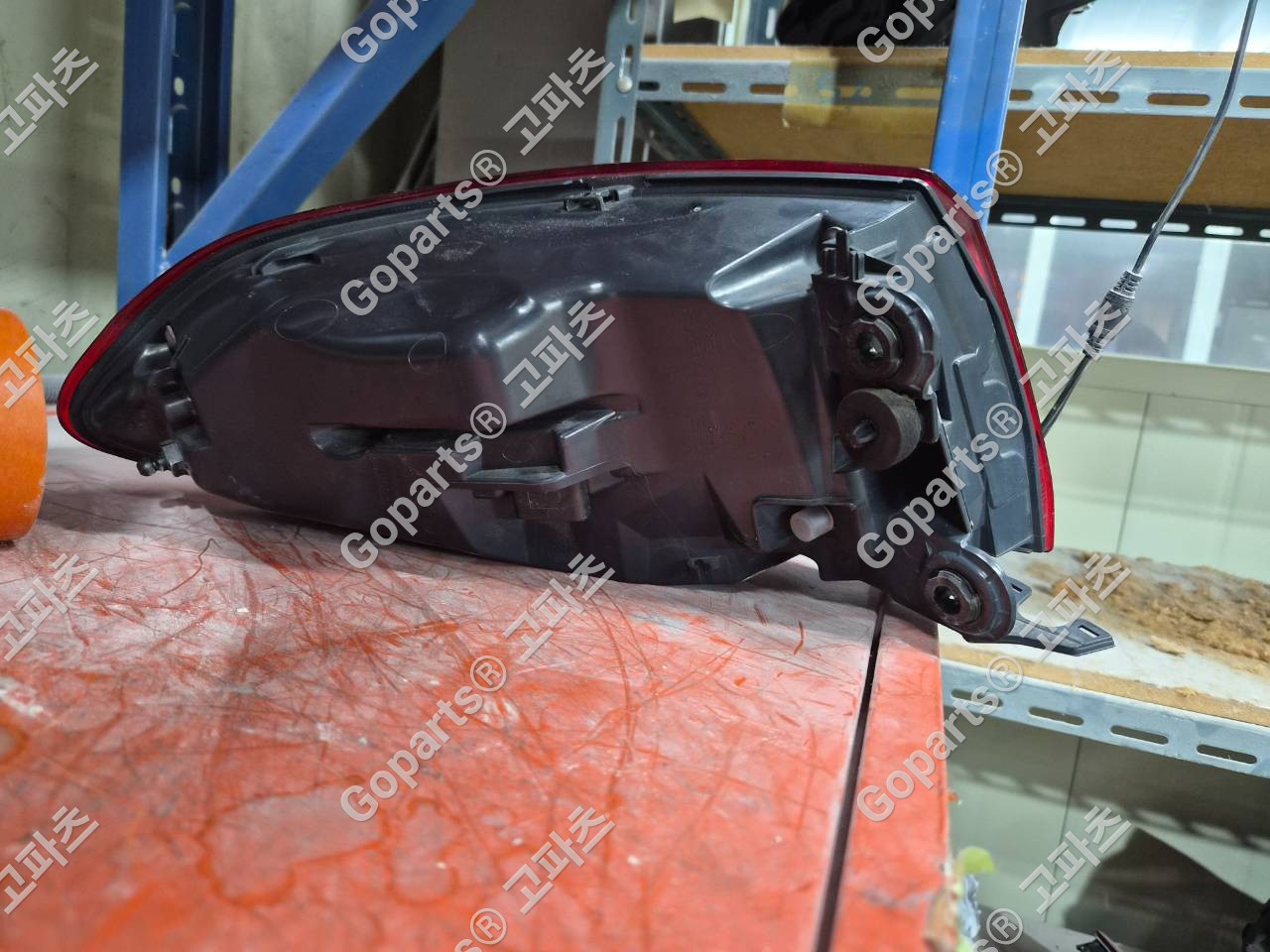 BMW 4시리즈 M4 (F32/F33/F36/F82) 후기형 조수석 테일라이트 6321-9491576 상세사진 3