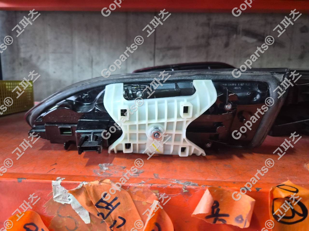 BMW X4 G02 운전석 후미등 H7743309709 상세사진 3