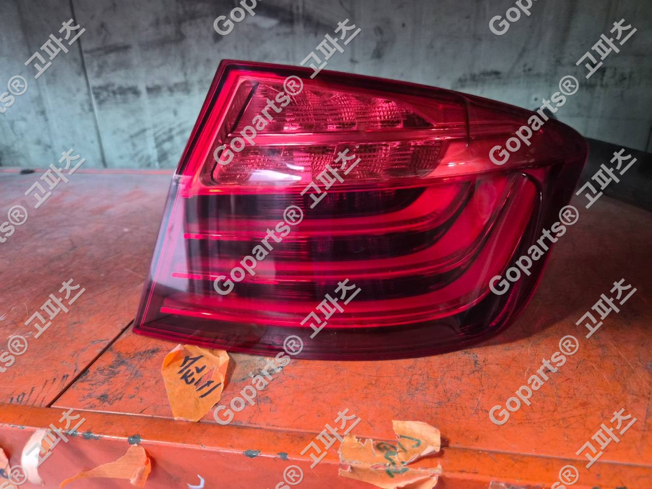 BMW 5시리즈 F10 후반기 조수석 후미등 중고 200,000원