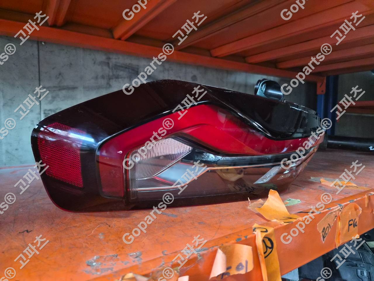 BMW 2시리즈 쿠페 G42 G87 M2 운전석 리어 테일라이트 849432713 200,000원 중고