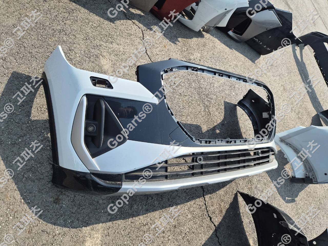 아우디 Q4 e-tron 89a 전범퍼 상세사진 2