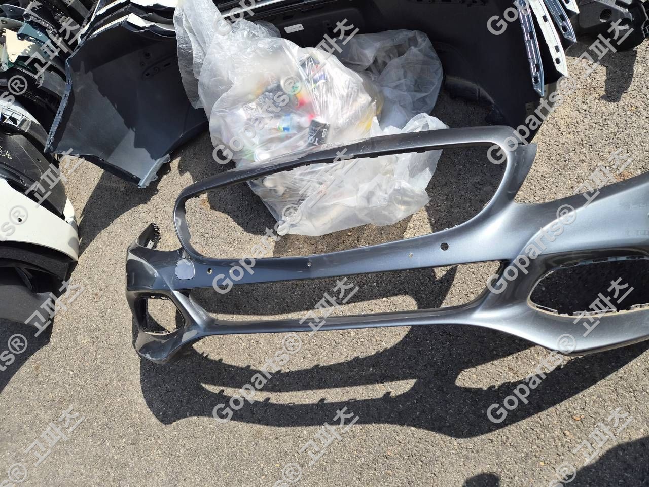 벤츠 C클래스 W205 전기형 전범퍼 중고 150,000원
