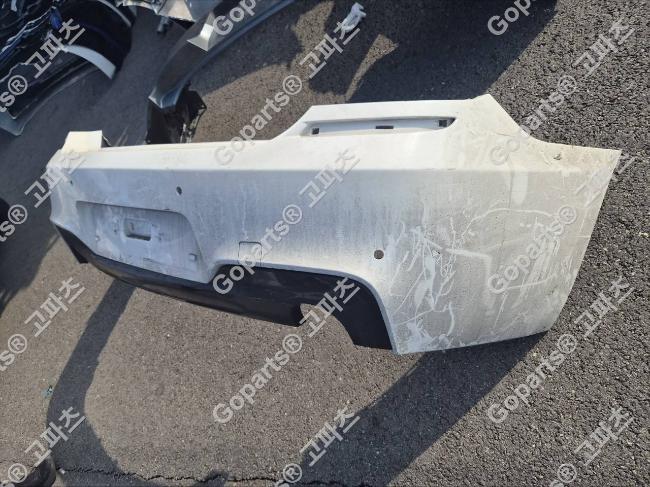 BMW 6시리즈 F06/F12/F13 M스포츠 M팩 후범퍼 중고 300,000원 상세사진 2
