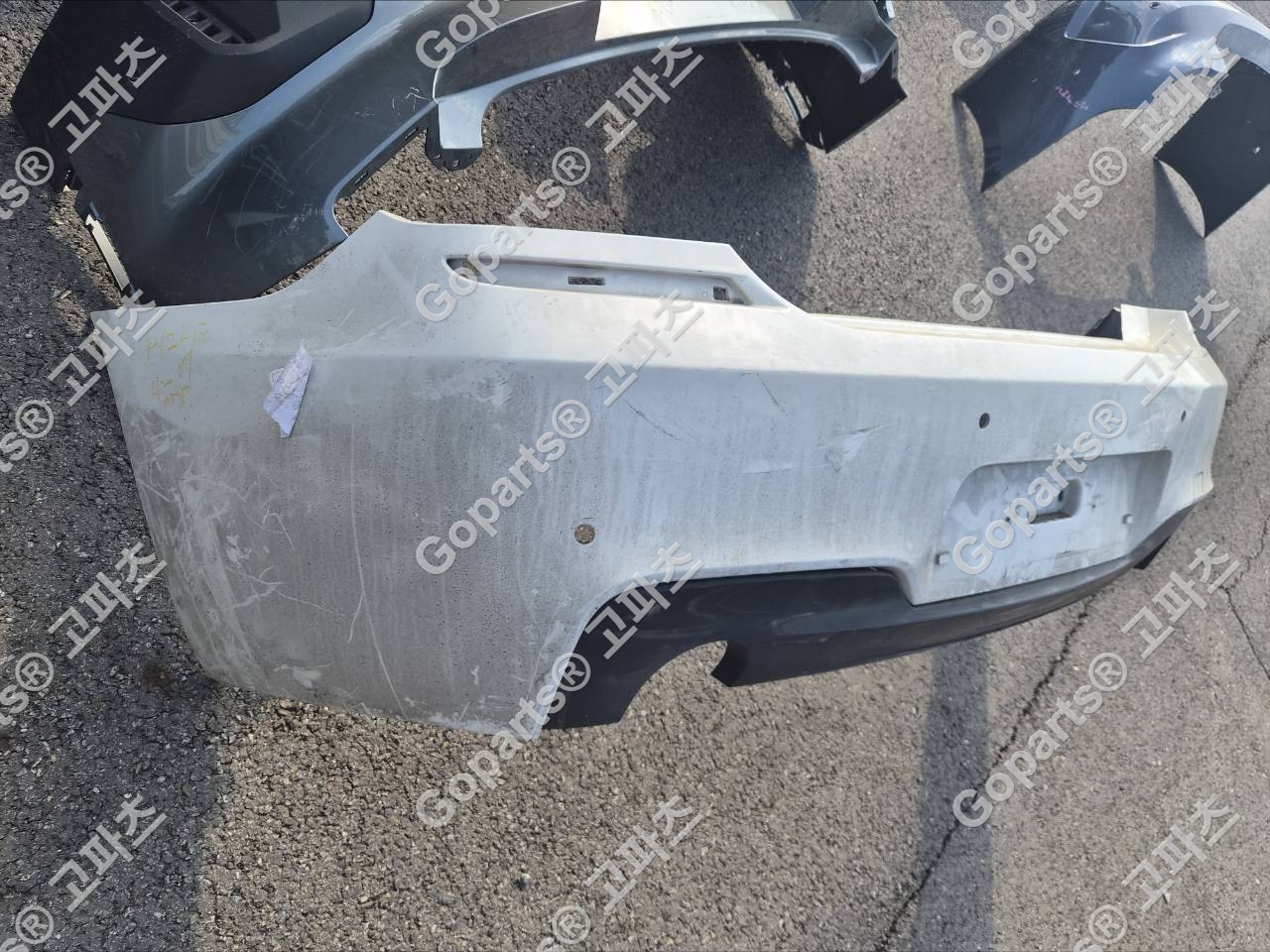 BMW 6시리즈 F06/F12/F13 M스포츠 M팩 후범퍼 중고 300,000원 상세사진 3