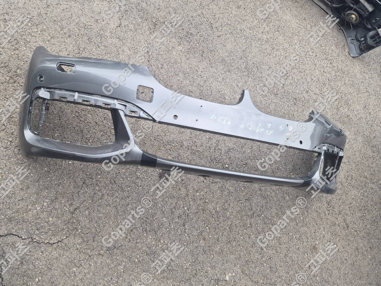 BMW G11/G12 7시리즈 전범퍼 M타입 150,000원 중고