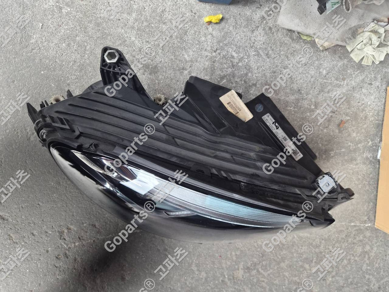 벤츠 Glc W253/X253 조수석 헤드라이트 A2539065201 상세사진 3
