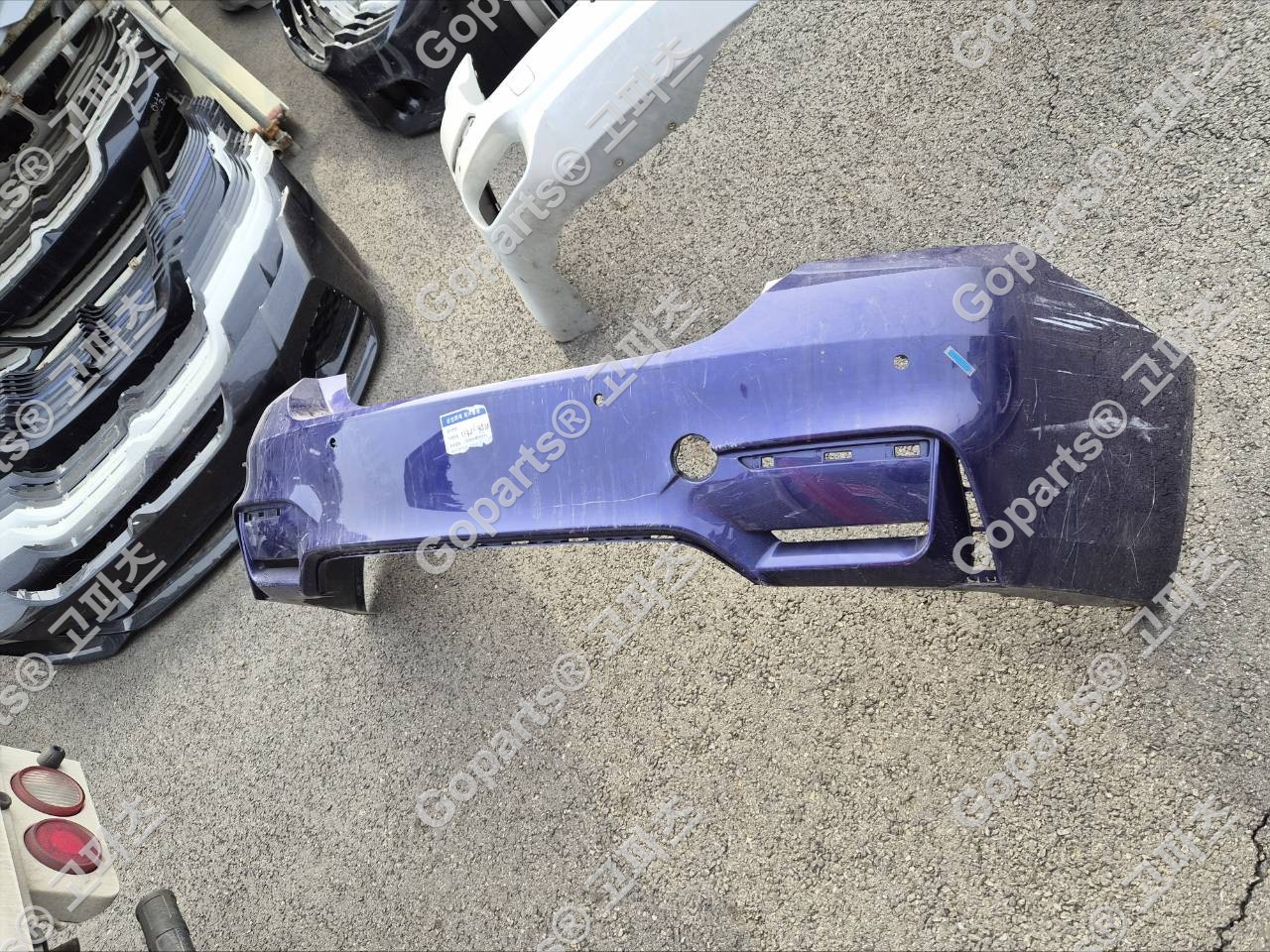 BMW M4 F82/F83 중고 후범퍼 350,000원