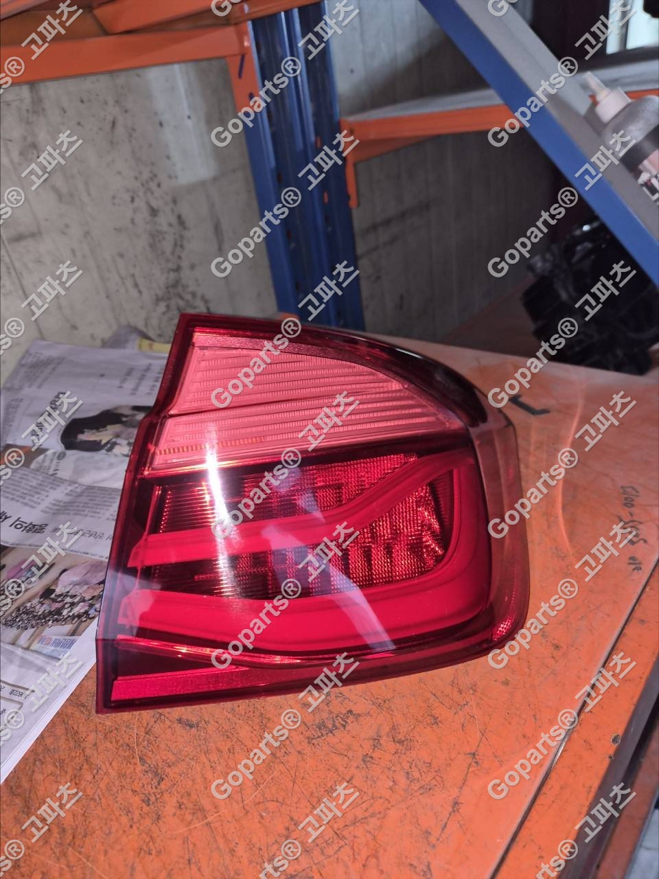 BMW 3시리즈 F30 후반기 조수석 후미등 상세사진 3