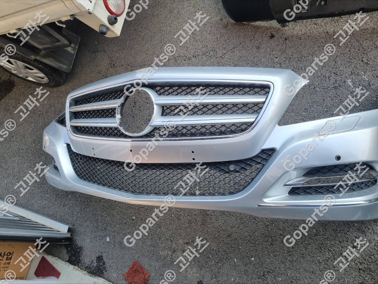 벤츠 CLS W218 전범퍼 2011-2014 중고 500,000원