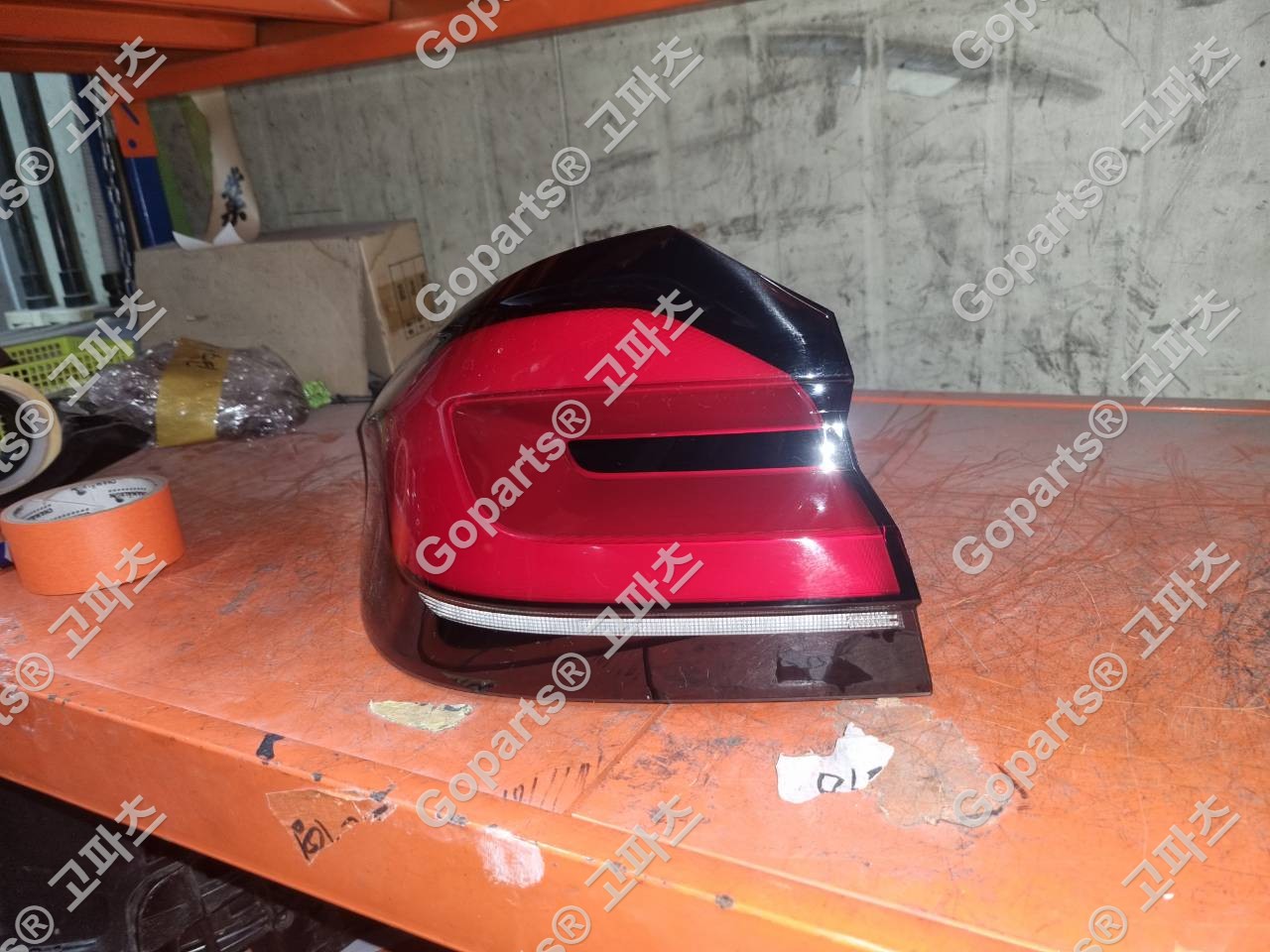 BMW 5시리즈 G30 운전석 후미등 6321-8493811-08 상세사진 2