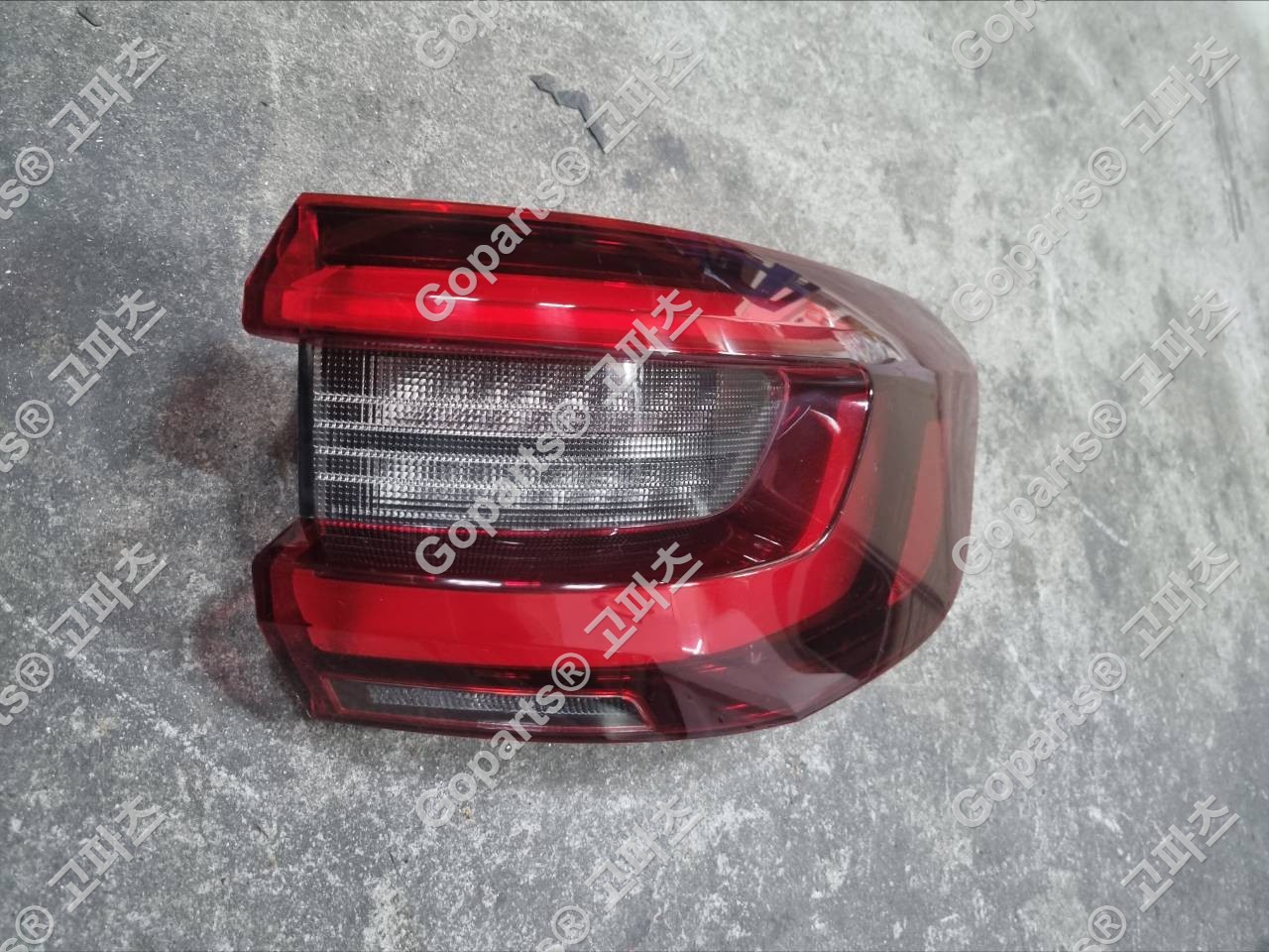 BMW X5 G05 조수석 후미등 H45a164b202