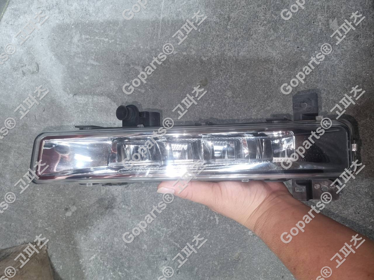 BMW 5시리즈 G30 조수석 할로겐 포그램프 (89250241) 상세사진 2