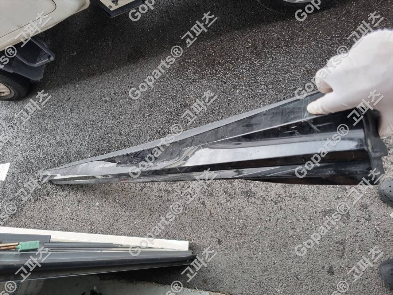 아우디 A8 S8 D5 4N 조수석 사이드스텝 4N0853856B 상세사진 2
