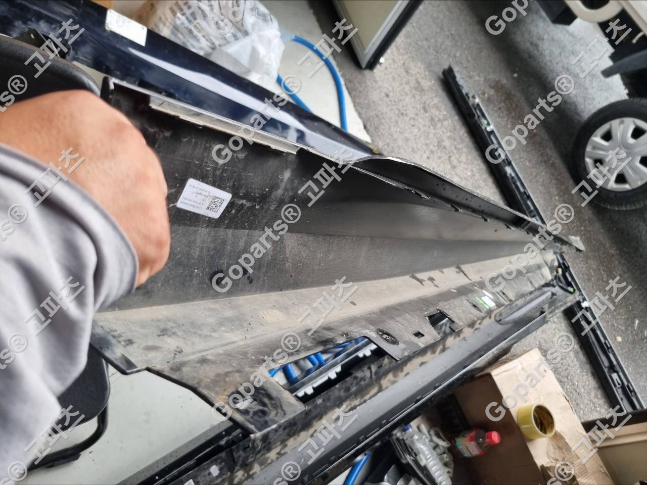 BMW 5시리즈 G60 운전석 사이드스텝 51778084759 상세사진 3