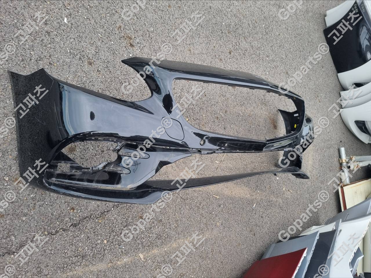 벤츠 SLK R172 후반기 모델 중고 전범퍼 상세사진 2