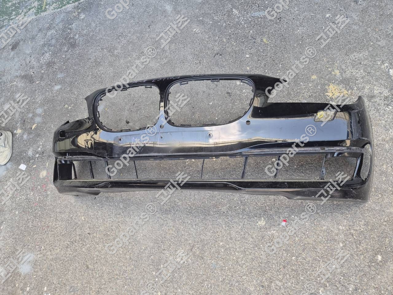 BMW 7시리즈 F01 후반기 전범퍼 200,000원 중고