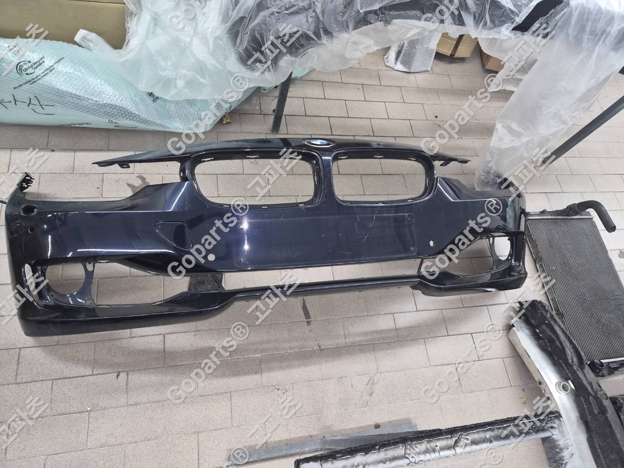 BMW 3시리즈 F30 전기형 전범퍼 중고 150,000원