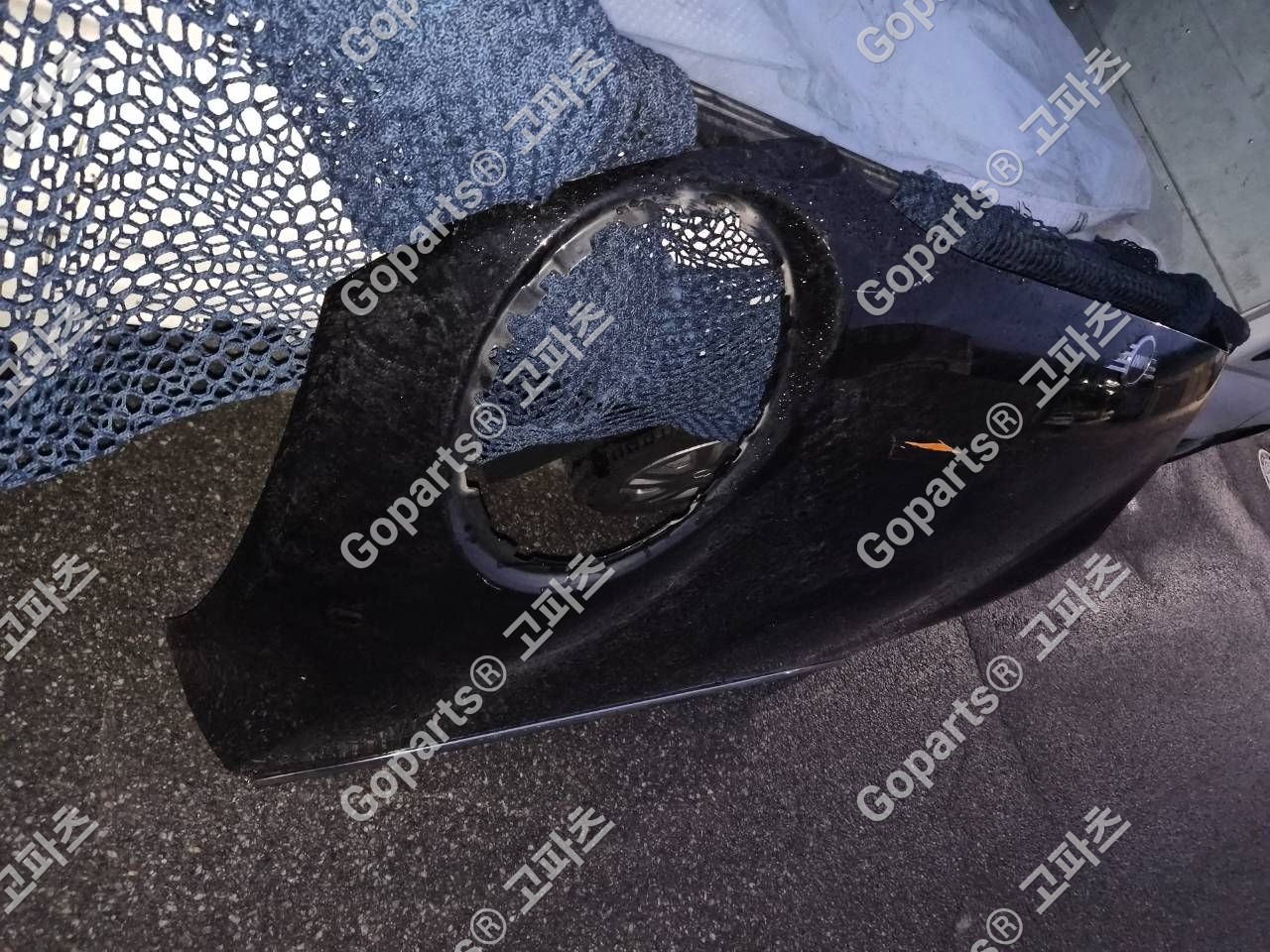 MINI 클럽맨 F54 중고 본넷 상세사진 4