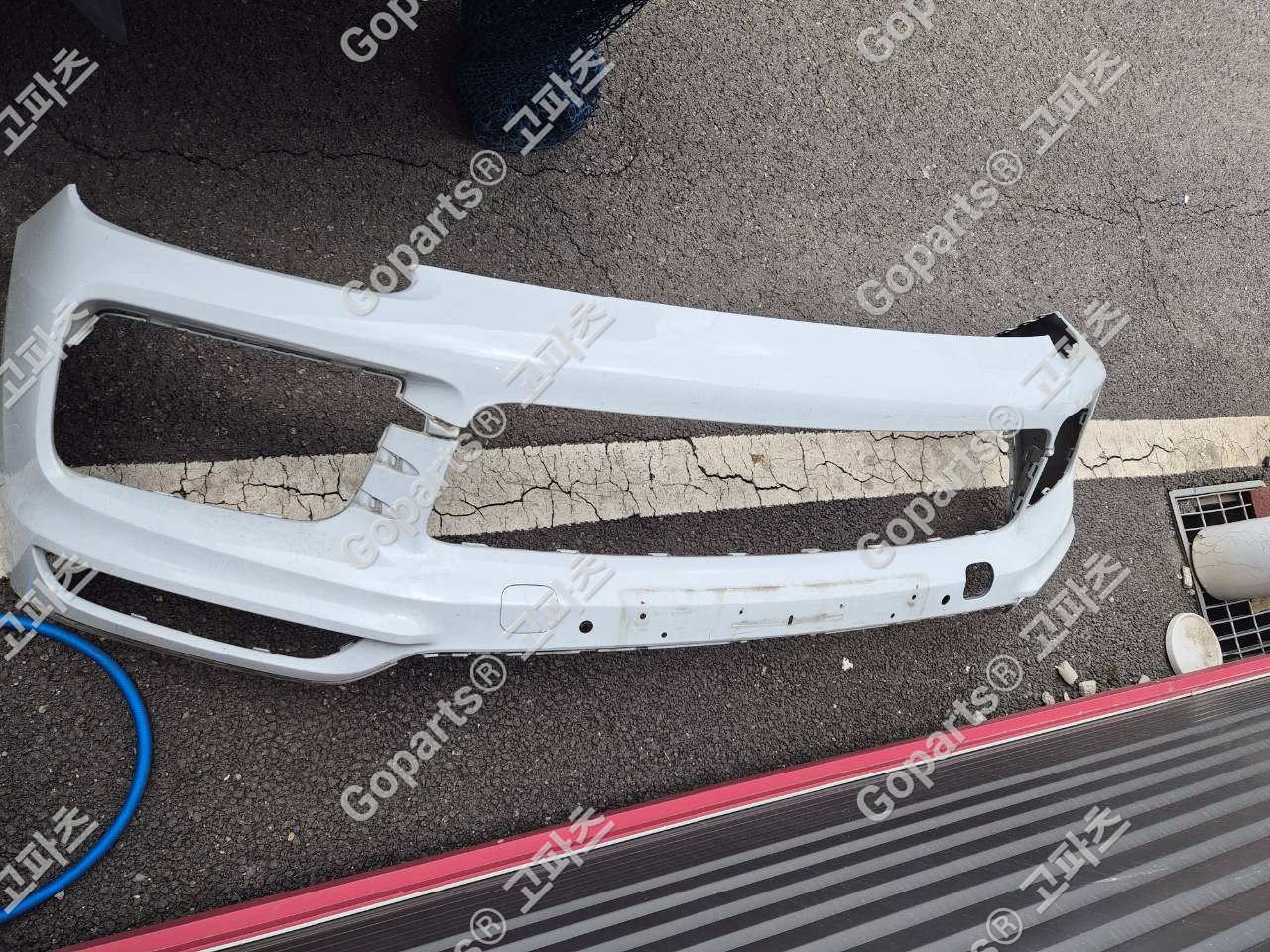 포르쉐 카이엔 po536/9y0/9y3 전범퍼 중고 250,000원