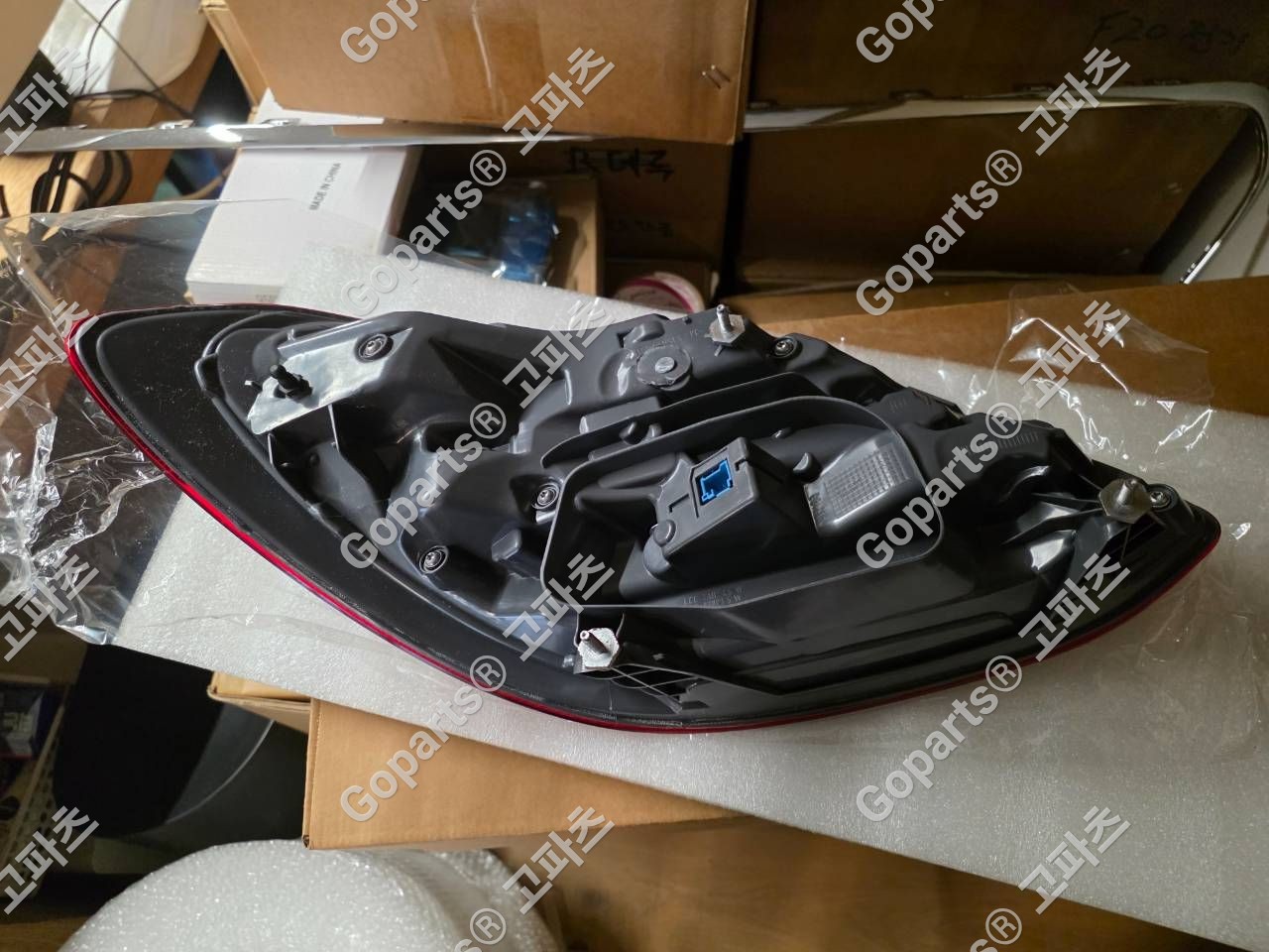 벤츠 E클래스 W213 조수석 후미등 A2139067800 상세사진 2