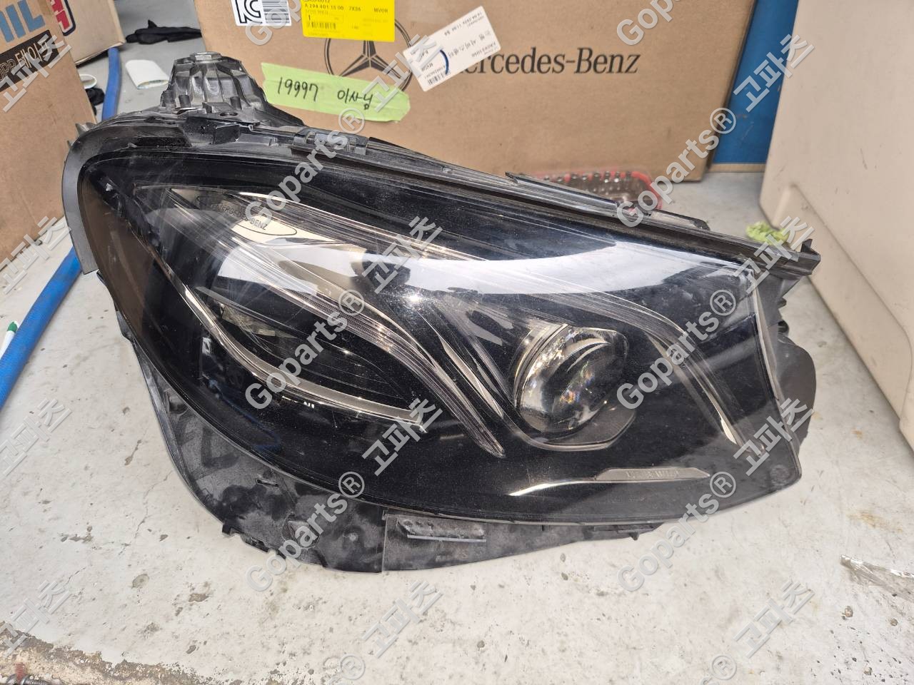 BMW F10 전범퍼 중고 200,000원