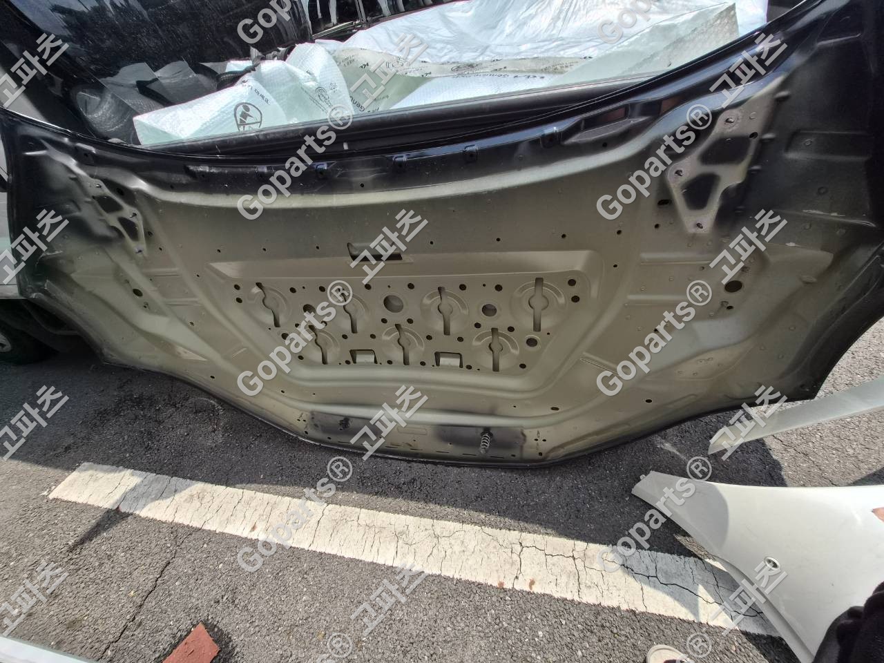 벤츠 EQE V295 중고 본넷 상세사진 3