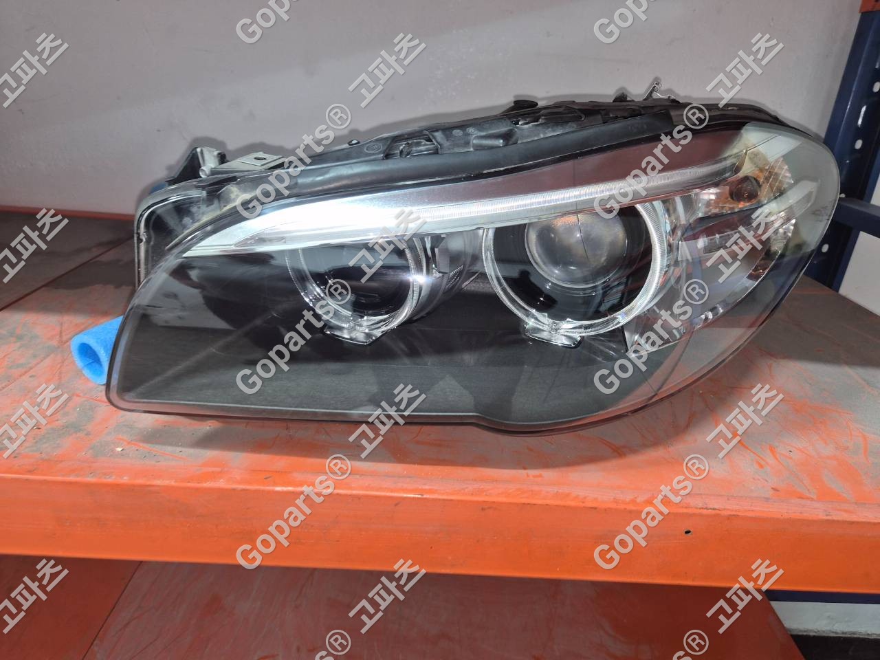 BMW 5시리즈 F10 헤드라이트 7317131-05 350,000원 중고