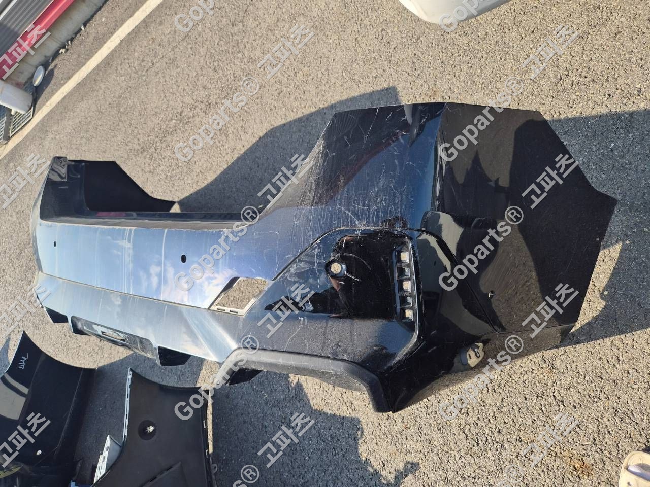 BMW G60 5시리즈 M타입 중고 후범퍼 상세사진 3