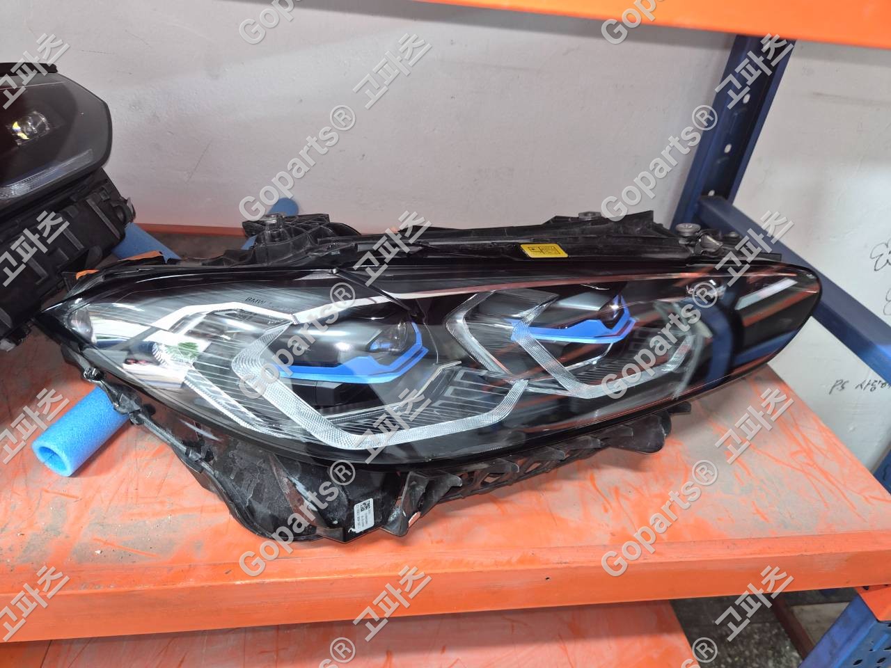 BMW I4 G26 조수석 레이저 헤드라이트 5A19368-04/05 상세사진 3