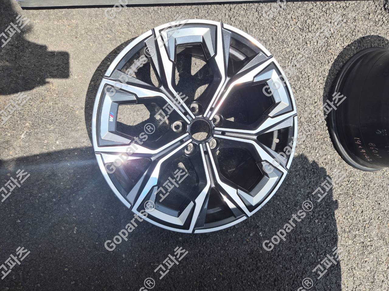 BMW I4 G26 19인치 중고 휠 250,000원