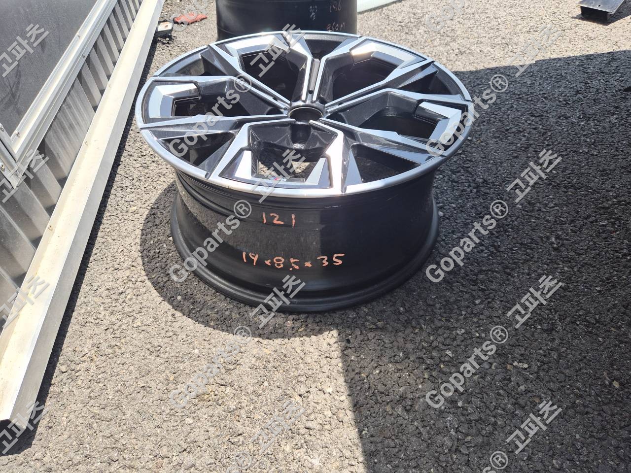 BMW I4 G26 19인치 중고 휠 상세사진 2