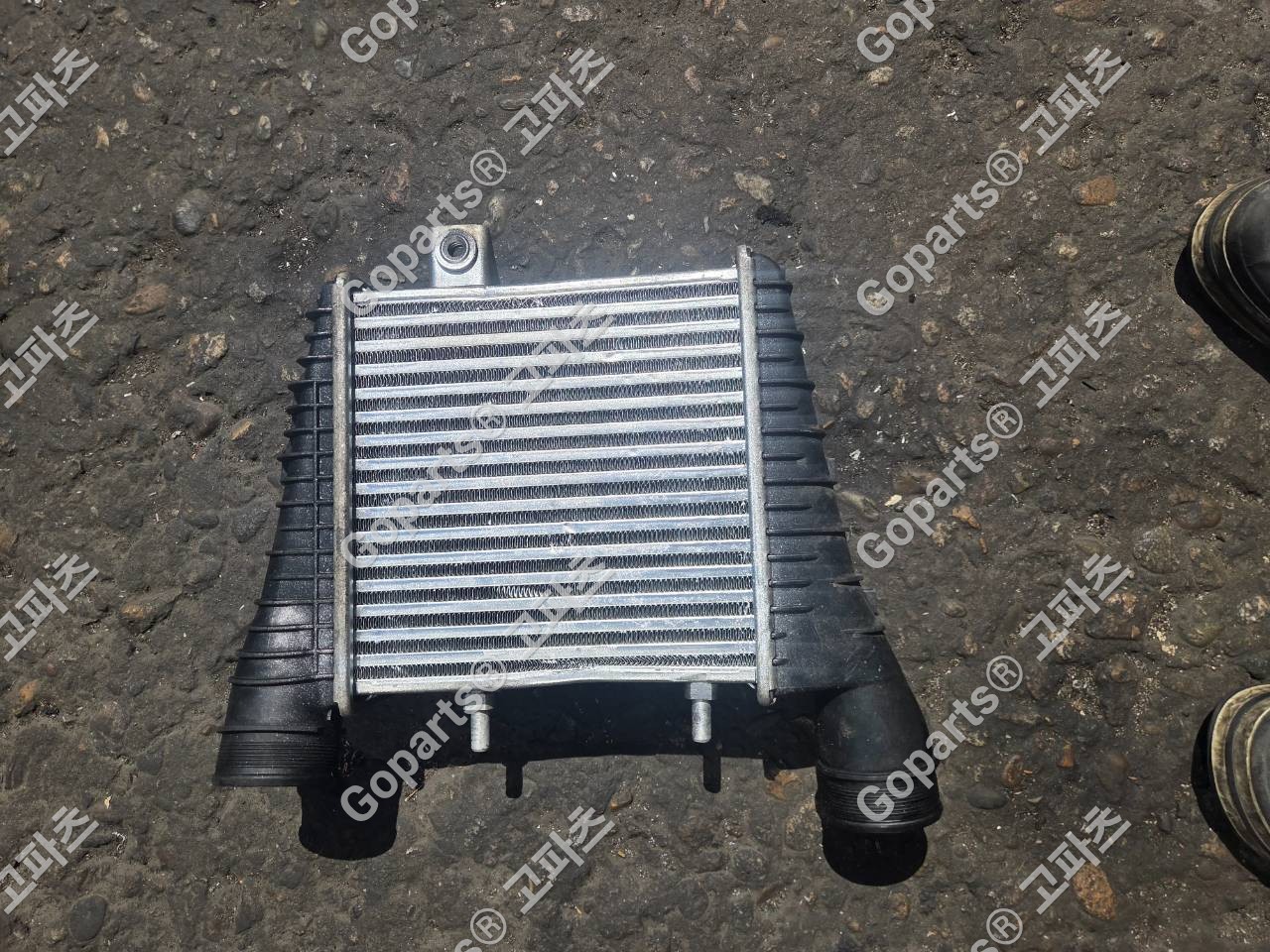아우디 A6 A7 A8 C7 D4 4G 4H 보조라디에이터 4H0145805J 상세사진 2