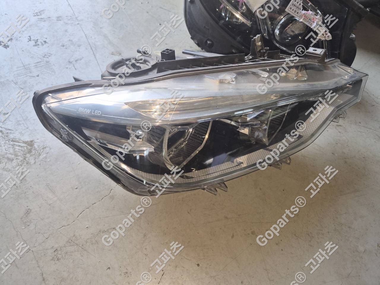 BMW 3시리즈 F30 후기형 LED 조수석 헤드라이트 7471306 상세사진 4