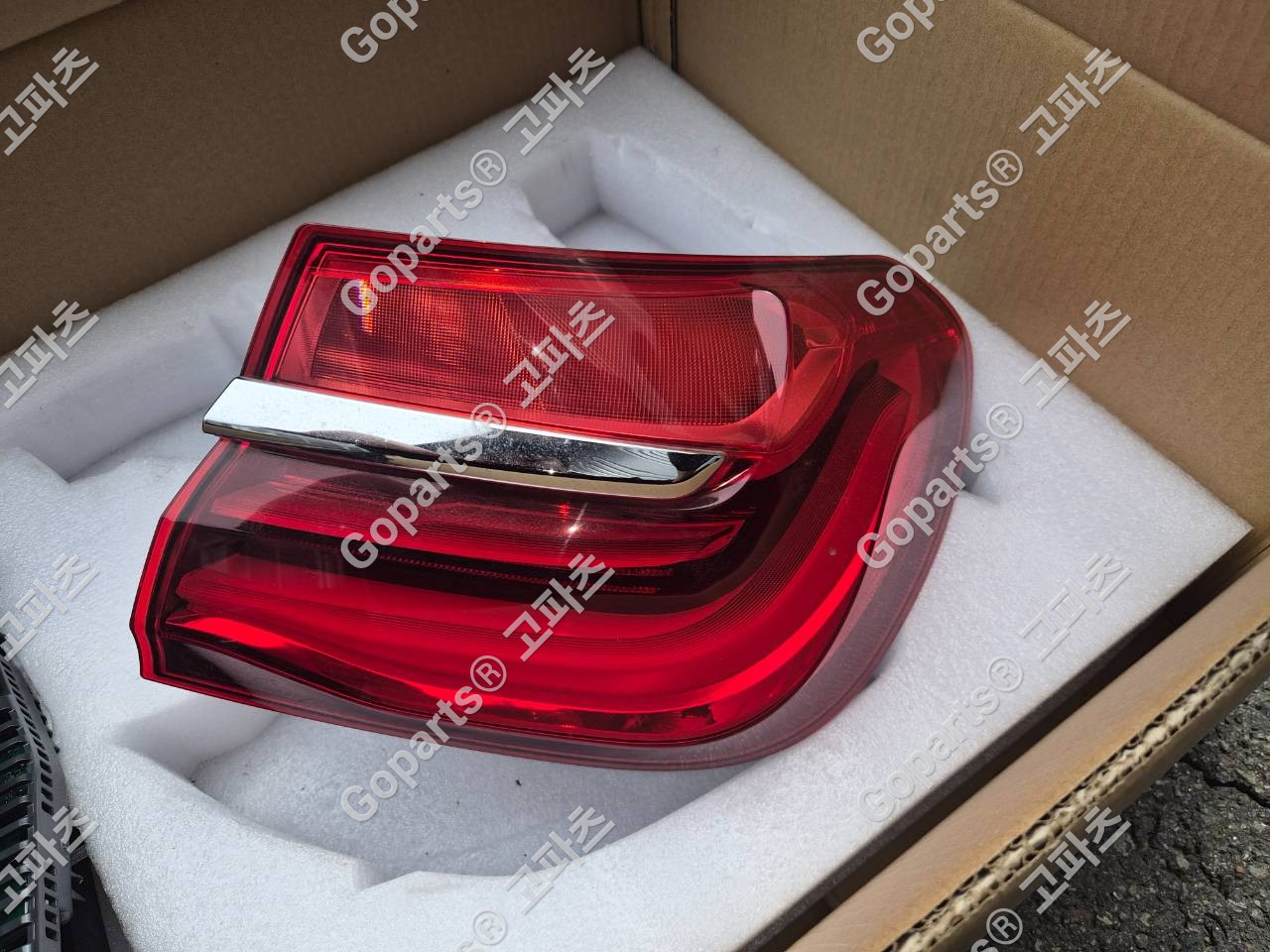BMW 7시리즈 G11/12 조수석 리어 테일램프 7342964 상세사진 4
