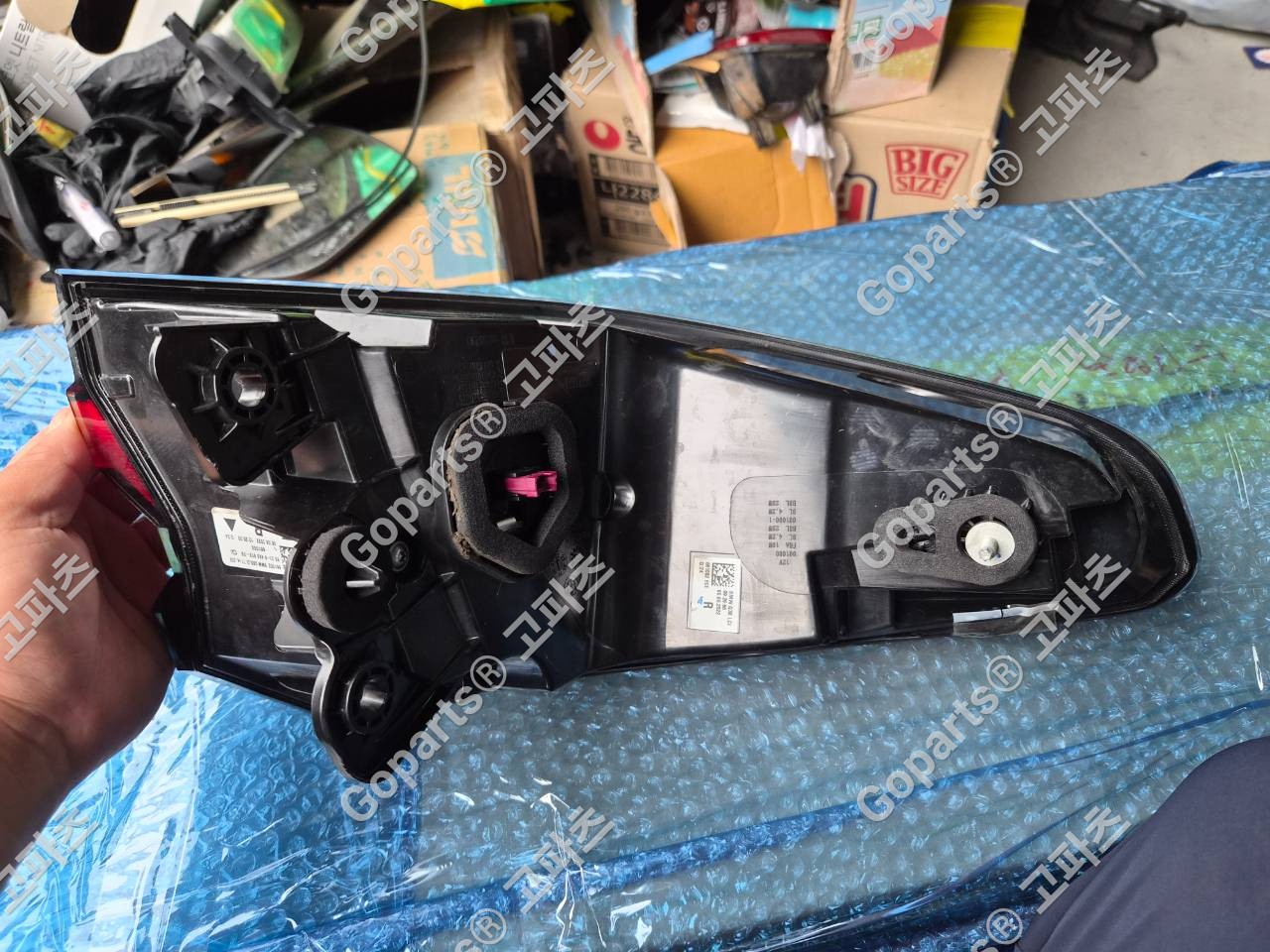 BMW 5시리즈 G30 조수석 후미등 6321-8493812-08/09 상세사진 4