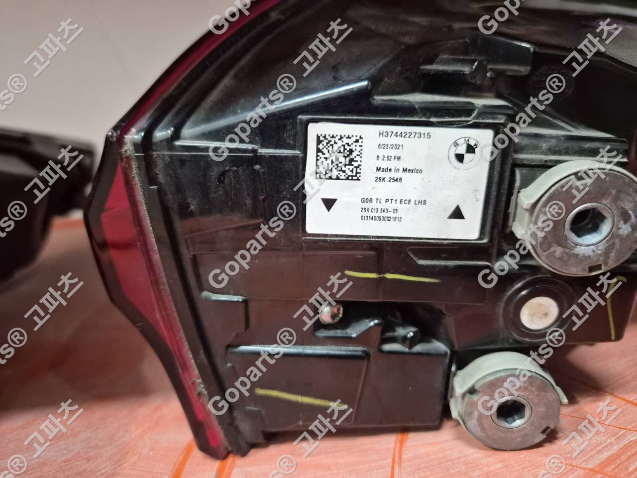 BMW X6 G06 운전석 후방 리어테일라이트 63215A510A3 상세사진 2