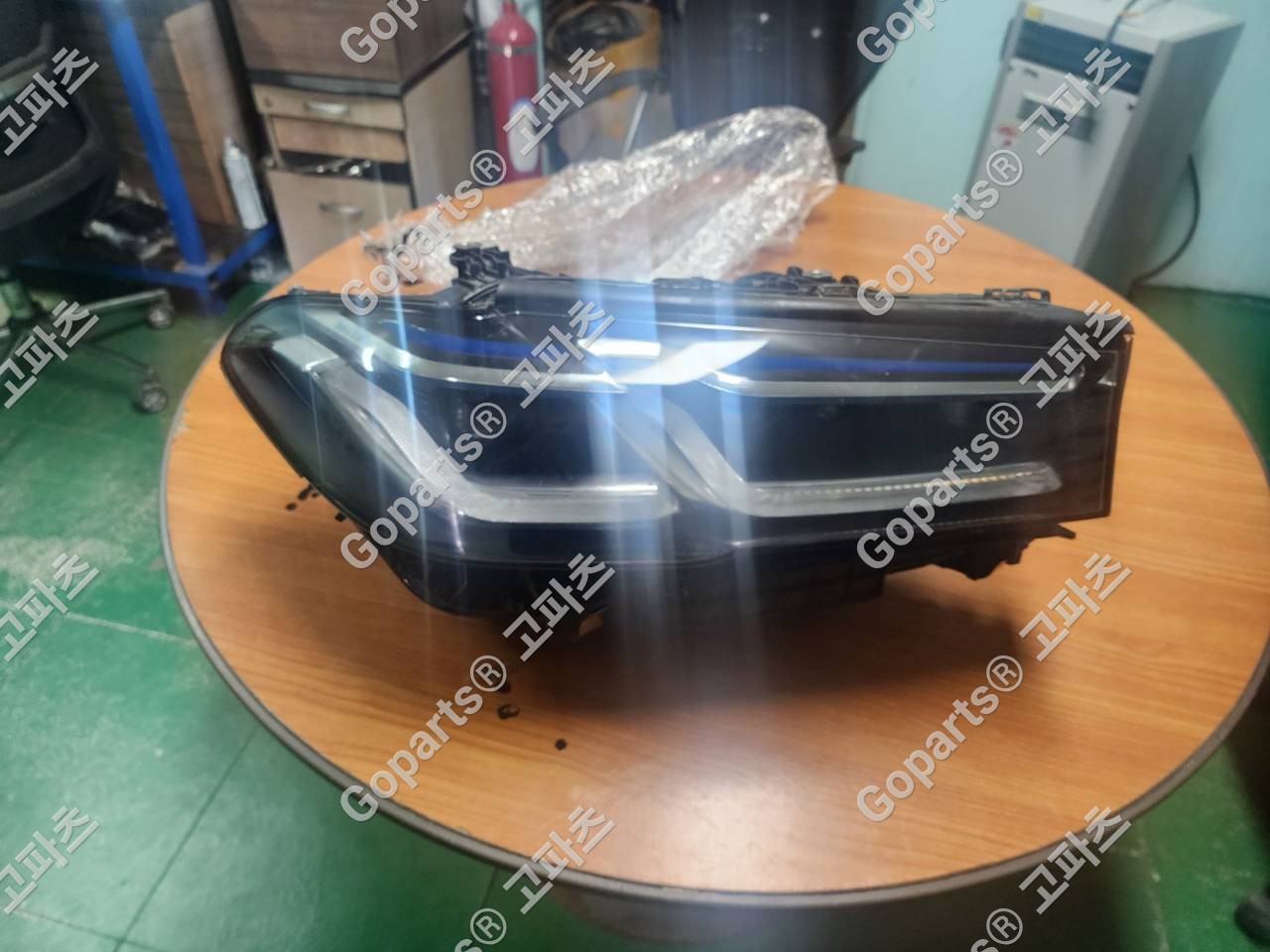 BMW 5시리즈 G30 조수석 헤드라이트 9850588-05/06/07 750,000원 중고