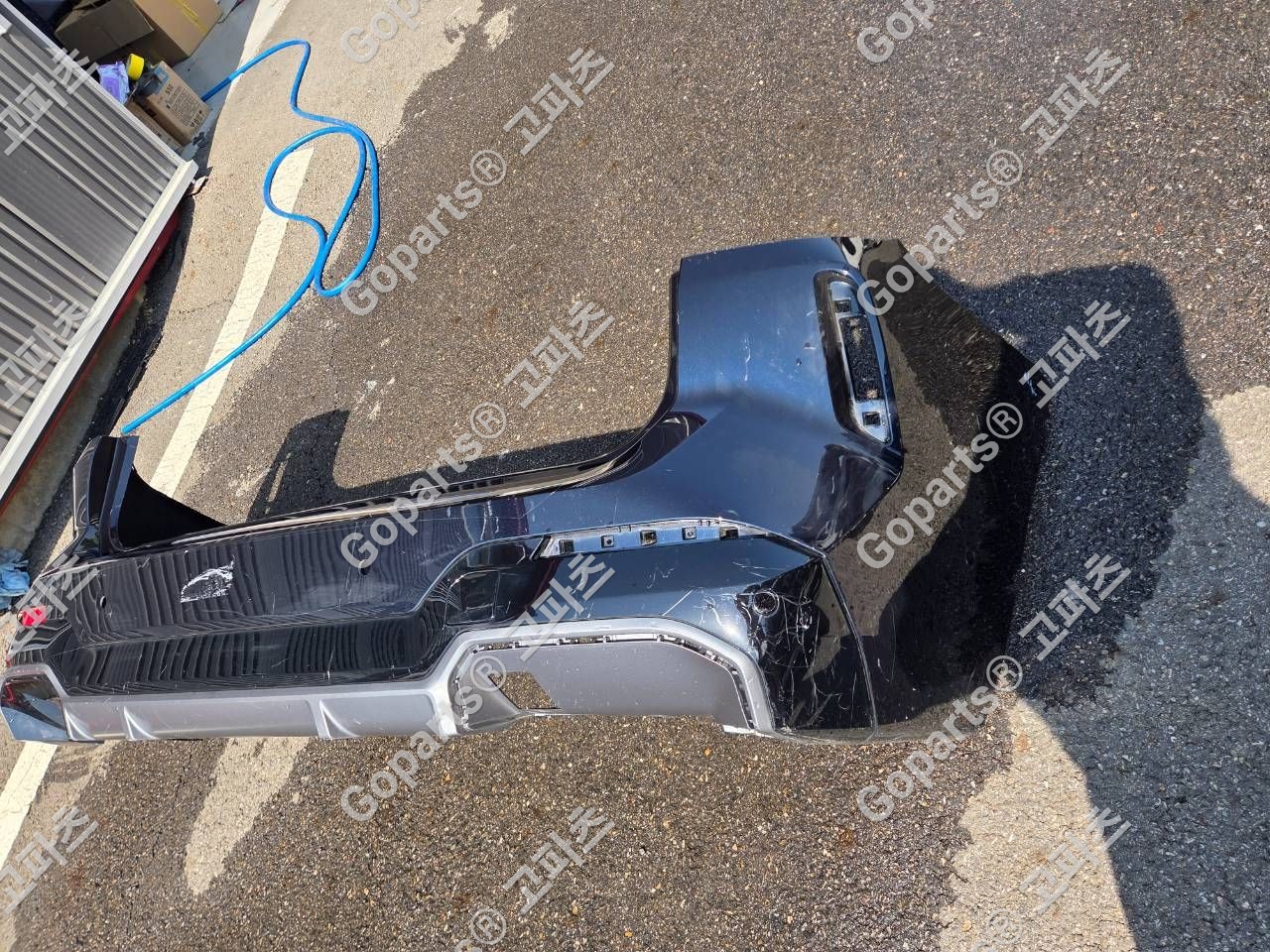 BMW ix3 G08 후범퍼 중고 상세사진 3