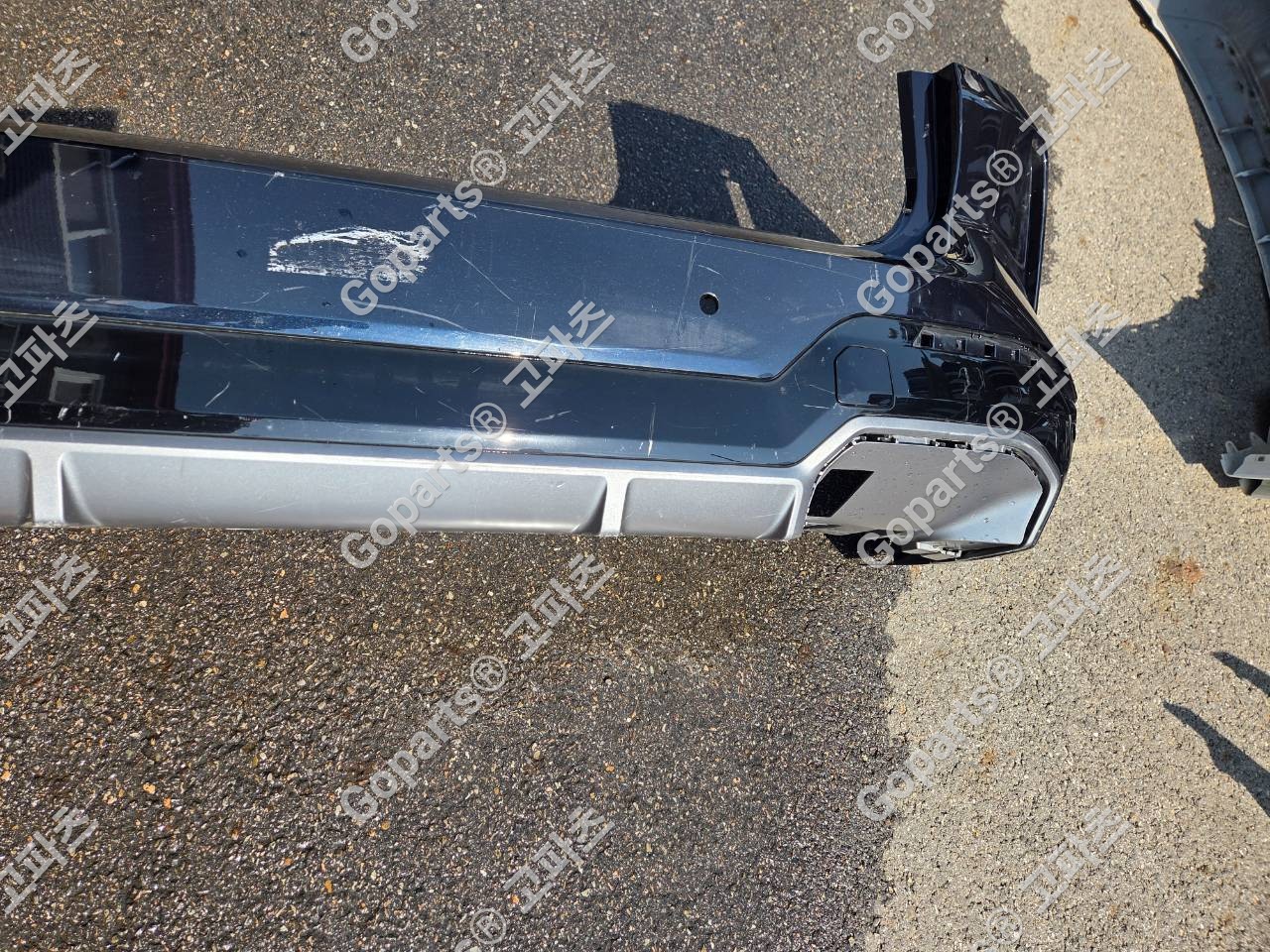 BMW ix3 G08 후범퍼 중고 상세사진 4