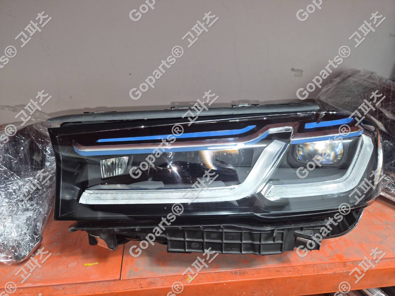 BMW 5시리즈 G30 후반기 운전석 헤드라이트 9850587 중고 600000원