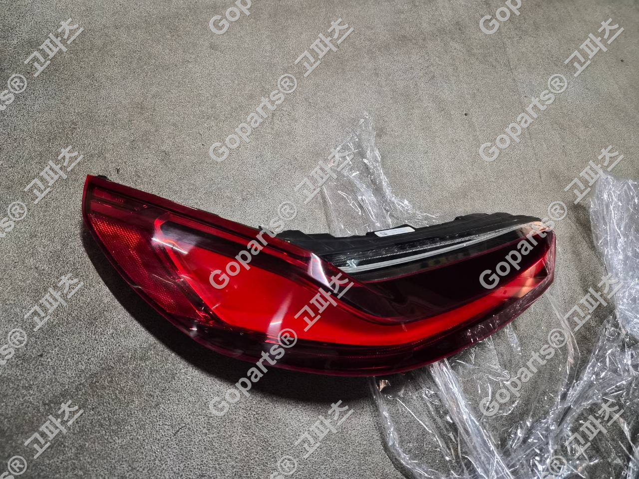 BMW Z4 G29 운전석 후미등 H3743901713 상세사진 4