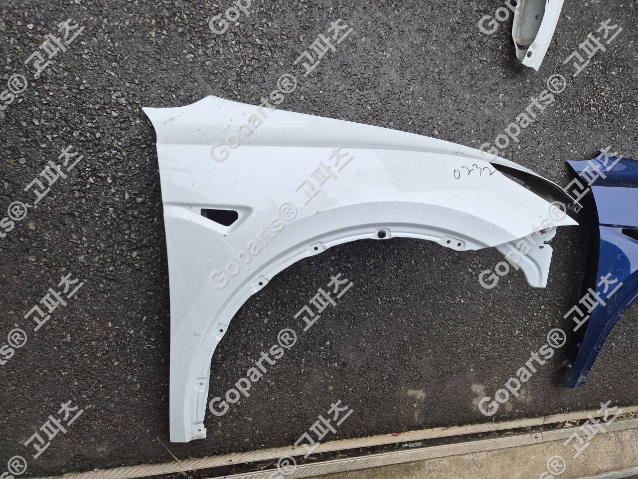 테슬라 Model Y 1세대 조수석 앞휀더 상세사진 3