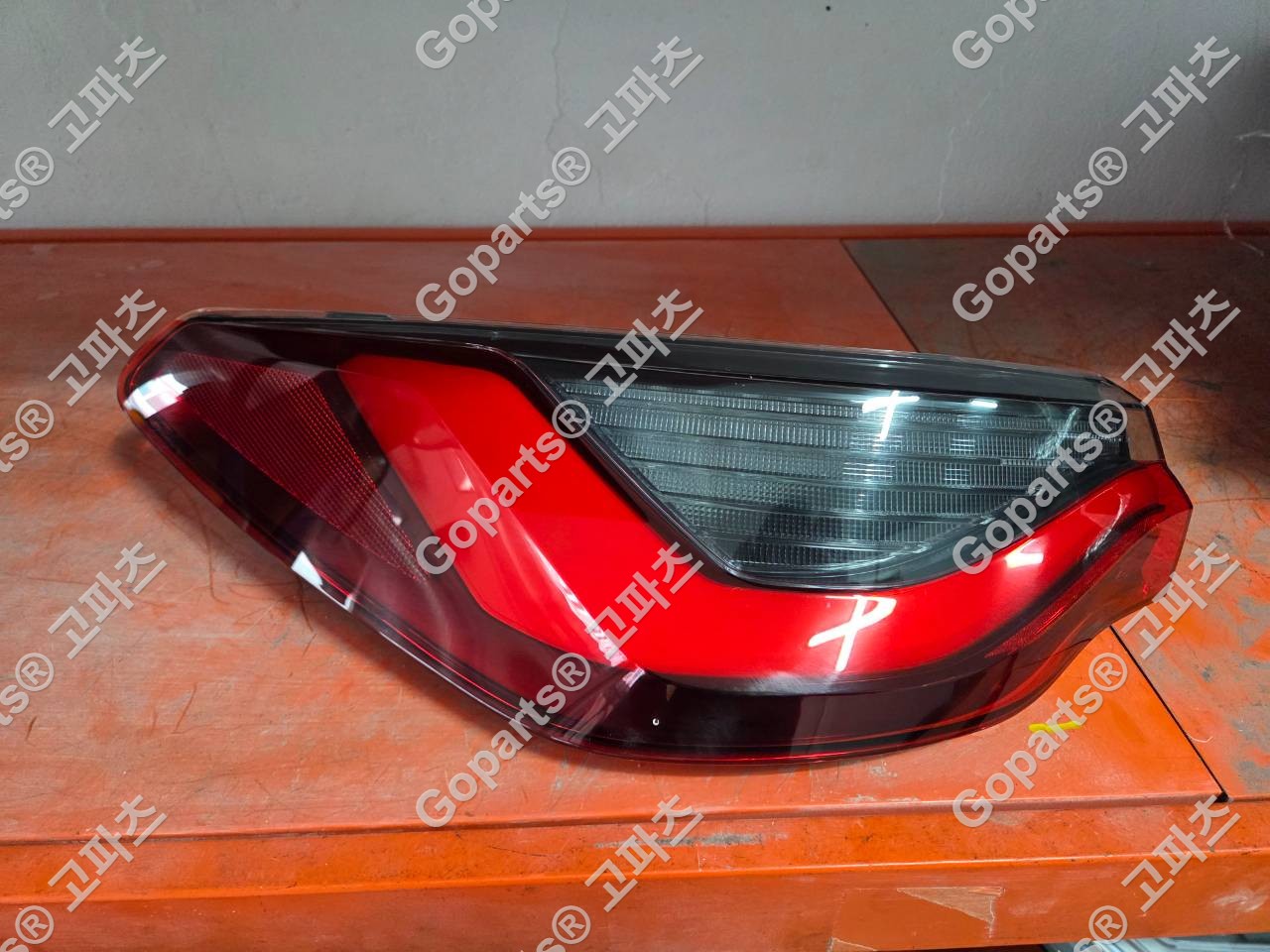 BMW 4시리즈 i4 G22 G23 G26 운전석 후미등 63217477603